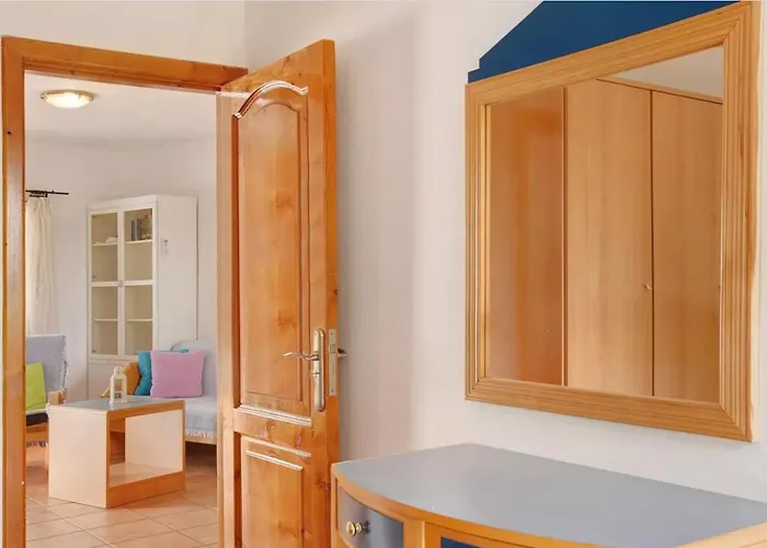 Holiday 1 Apartament *